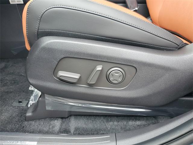 new 2026 Kia Carnival car, priced at $46,569