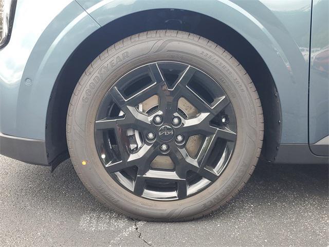 new 2026 Kia Carnival car, priced at $46,569