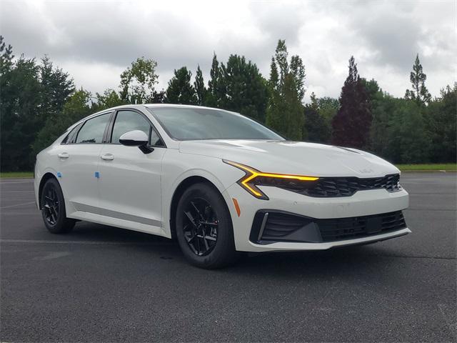 new 2026 Kia K5 car, priced at $28,075