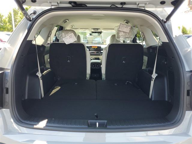 new 2025 Kia Sorento car, priced at $38,214