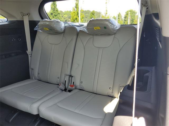 new 2025 Kia Sorento car, priced at $38,214