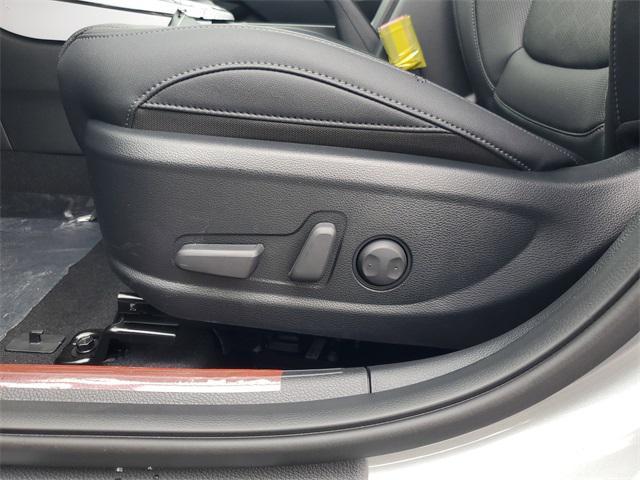 new 2025 Kia Seltos car, priced at $29,423