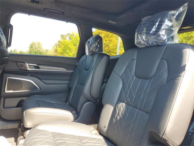 new 2025 Kia Telluride car, priced at $53,262
