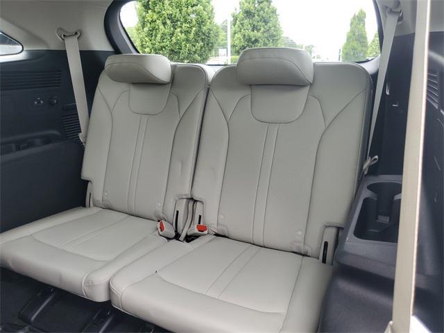 used 2023 Kia Sorento car, priced at $29,488