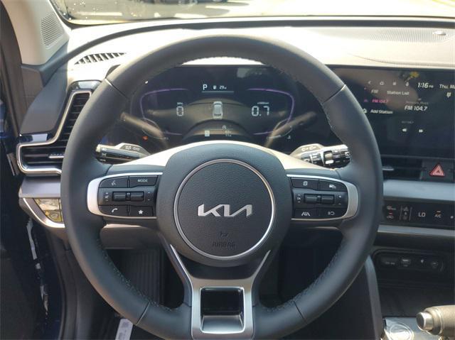 new 2025 Kia Sportage car, priced at $29,758