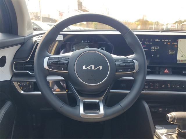 new 2025 Kia Sportage car, priced at $29,758
