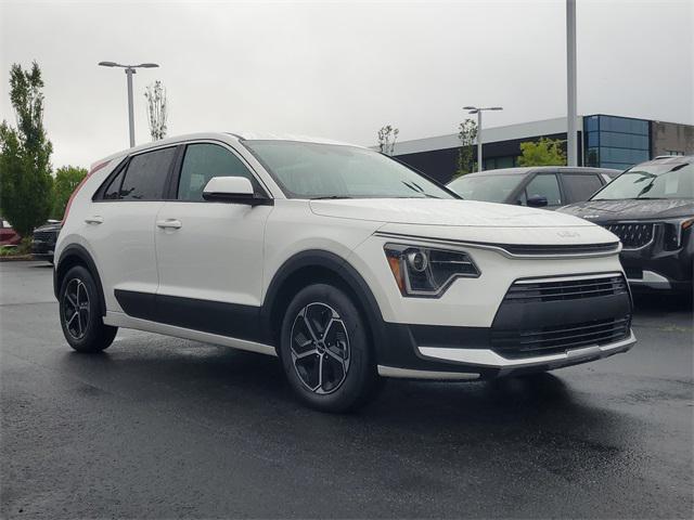 new 2025 Kia Niro car, priced at $27,778