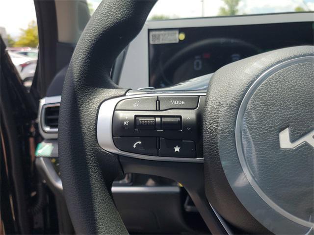 new 2025 Kia Sportage Hybrid car, priced at $29,175