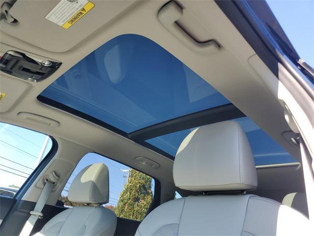 used 2025 Kia Sorento car, priced at $33,480