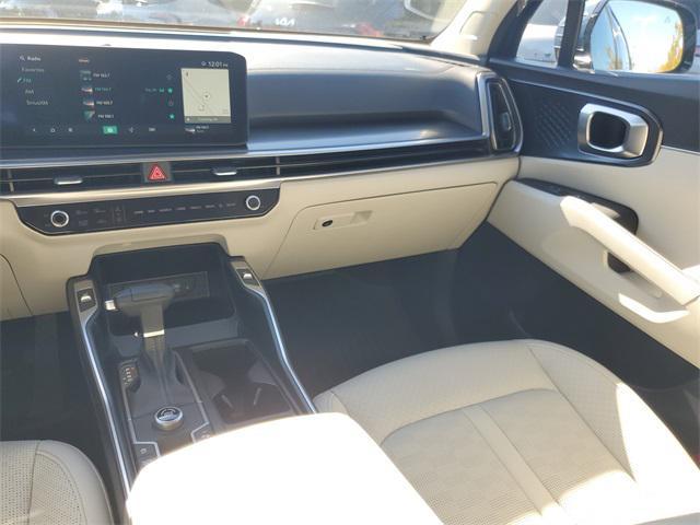 used 2025 Kia Sorento car, priced at $33,480