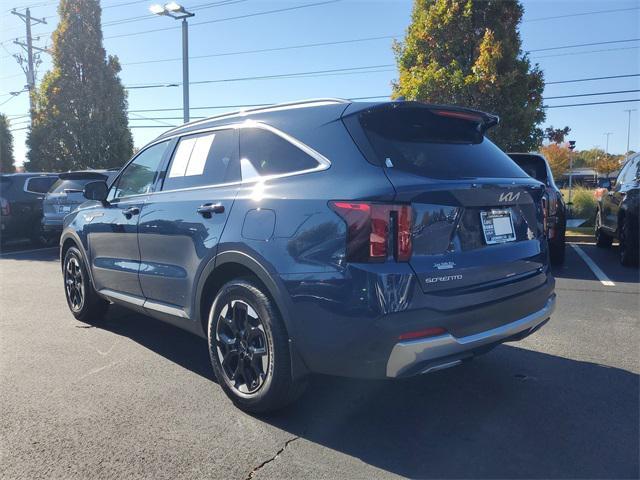 used 2025 Kia Sorento car, priced at $33,480