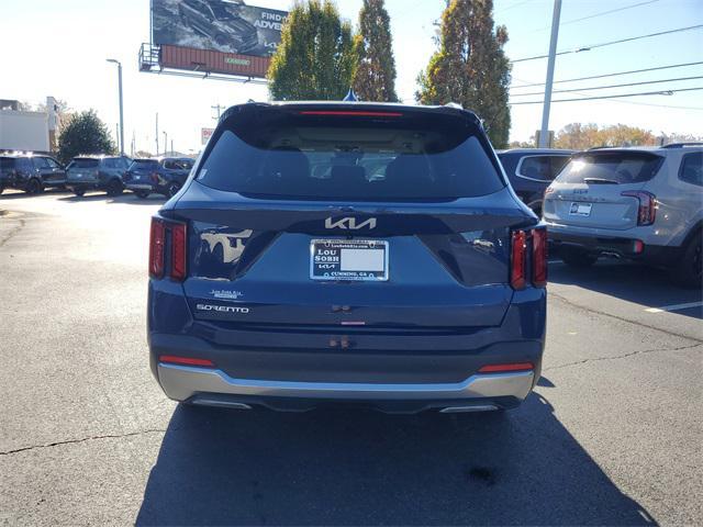 used 2025 Kia Sorento car, priced at $33,480