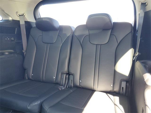 new 2025 Kia Sorento Plug-In Hybrid car, priced at $47,425