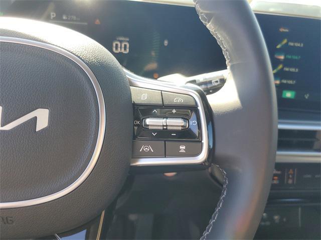 new 2025 Kia Sorento Plug-In Hybrid car, priced at $47,425