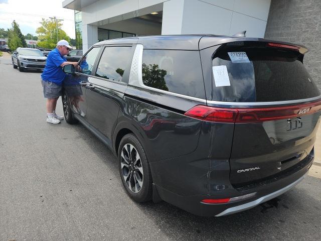 used 2024 Kia Carnival car, priced at $39,488