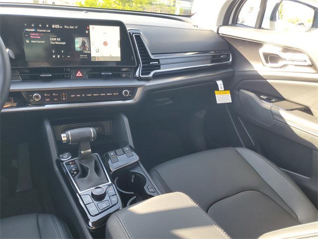 new 2025 Kia Sportage car, priced at $30,197