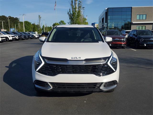 new 2025 Kia Sportage car, priced at $30,197