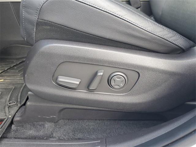 used 2022 Kia Carnival car, priced at $31,488