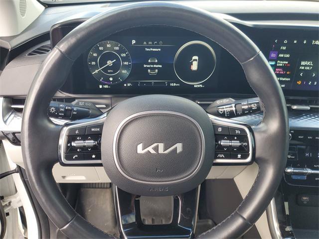 used 2022 Kia Carnival car, priced at $31,488