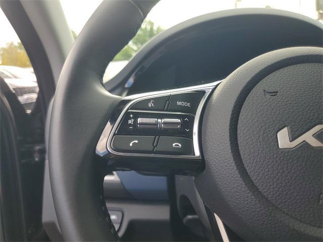 used 2023 Kia Seltos car, priced at $20,695