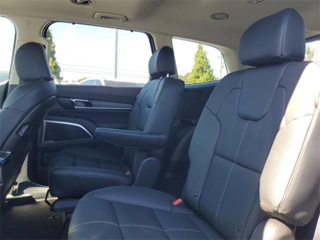 new 2025 Kia Telluride car, priced at $44,712