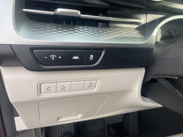 used 2022 Kia Carnival car, priced at $24,990
