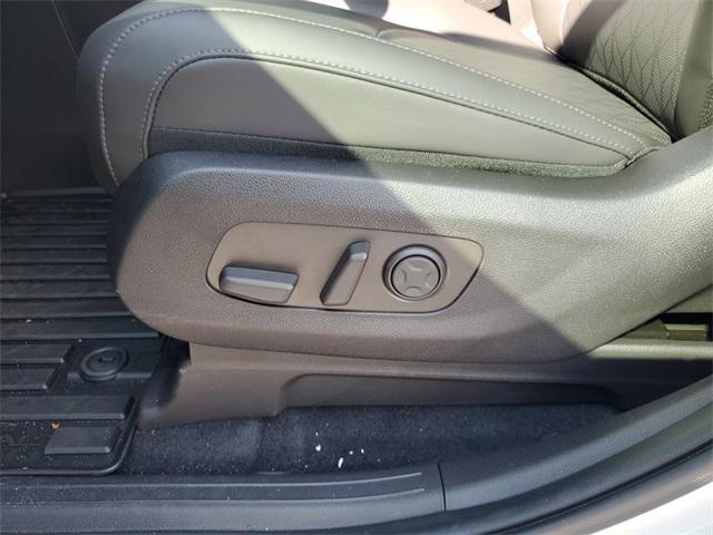 new 2025 Kia Carnival Hybrid car, priced at $47,505