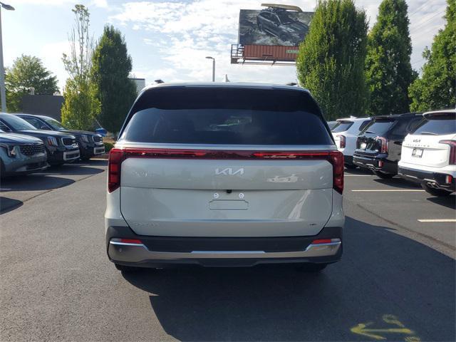 new 2025 Kia Carnival Hybrid car, priced at $47,505