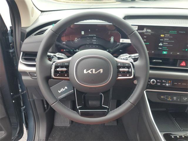 new 2026 Kia Carnival Hybrid car, priced at $49,077