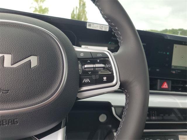 new 2026 Kia Carnival car, priced at $47,082