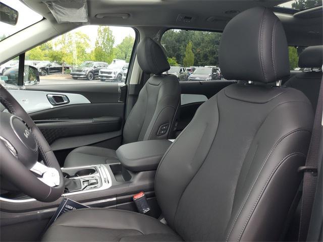 new 2026 Kia Carnival car, priced at $47,082