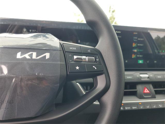 new 2025 Kia K4 car, priced at $23,462