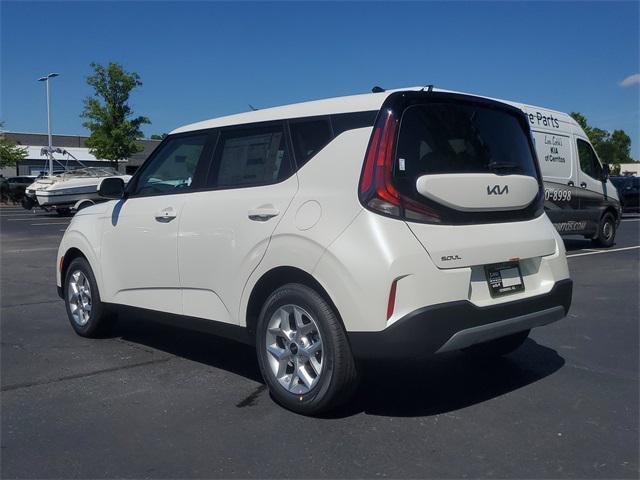 new 2025 Kia Soul car, priced at $23,546