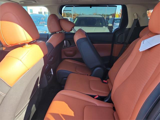 new 2026 Kia Carnival Hybrid car, priced at $52,521