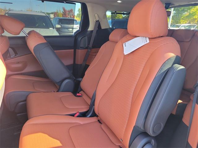 new 2026 Kia Carnival Hybrid car, priced at $52,521