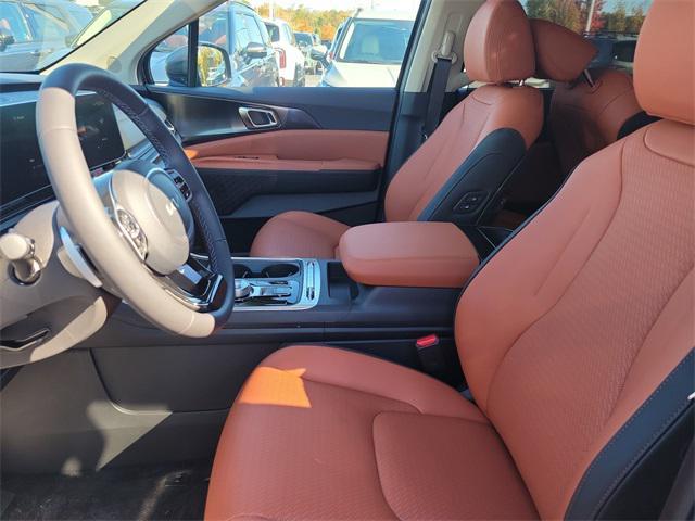 new 2026 Kia Carnival Hybrid car, priced at $52,521