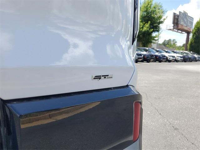 new 2026 Kia EV9 car, priced at $71,473