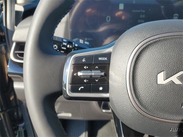 new 2026 Kia Carnival car, priced at $50,621