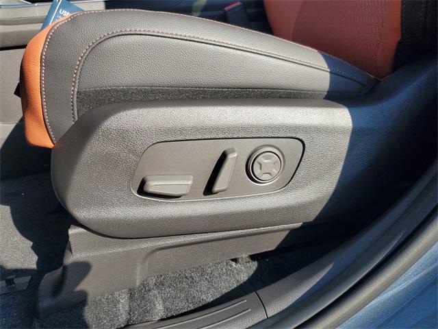 new 2026 Kia Carnival car, priced at $50,621