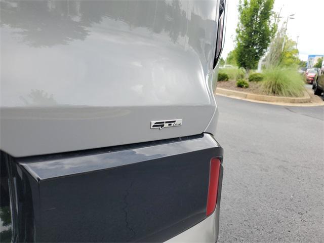new 2026 Kia EV9 car, priced at $71,473