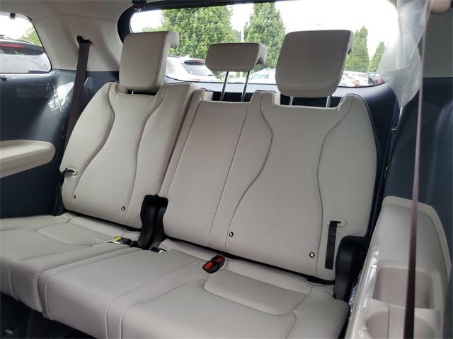 new 2026 Kia Carnival Hybrid car, priced at $43,743