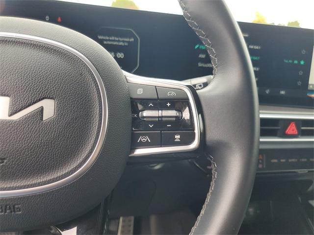 used 2025 Kia Sorento car, priced at $37,988