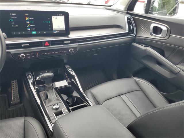 used 2025 Kia Sorento car, priced at $37,988