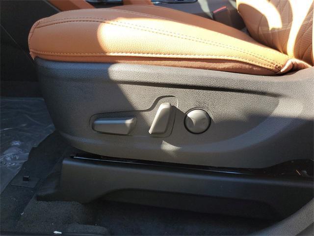 new 2025 Kia Telluride car, priced at $46,517