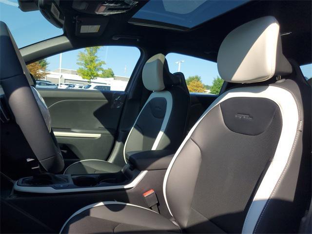 new 2025 Kia K4 car, priced at $27,734