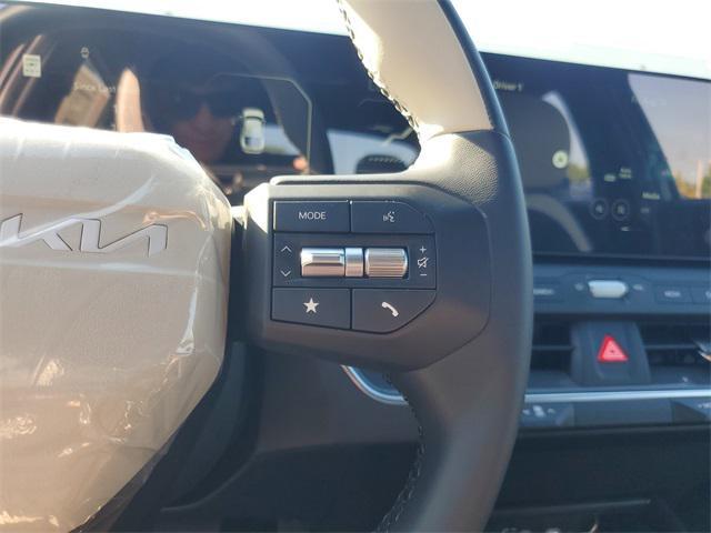 new 2025 Kia K4 car, priced at $27,734