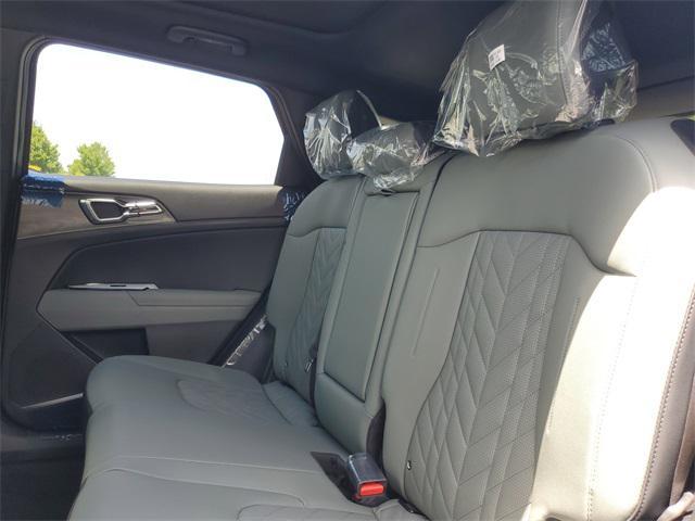 new 2025 Kia Sportage car, priced at $45,737