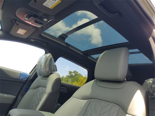 new 2025 Kia Sportage car, priced at $45,737