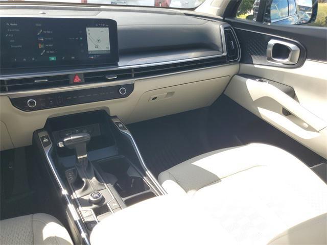 used 2025 Kia Sorento car, priced at $34,485