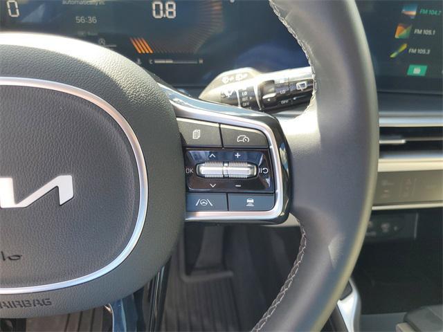 used 2025 Kia Sorento car, priced at $34,485